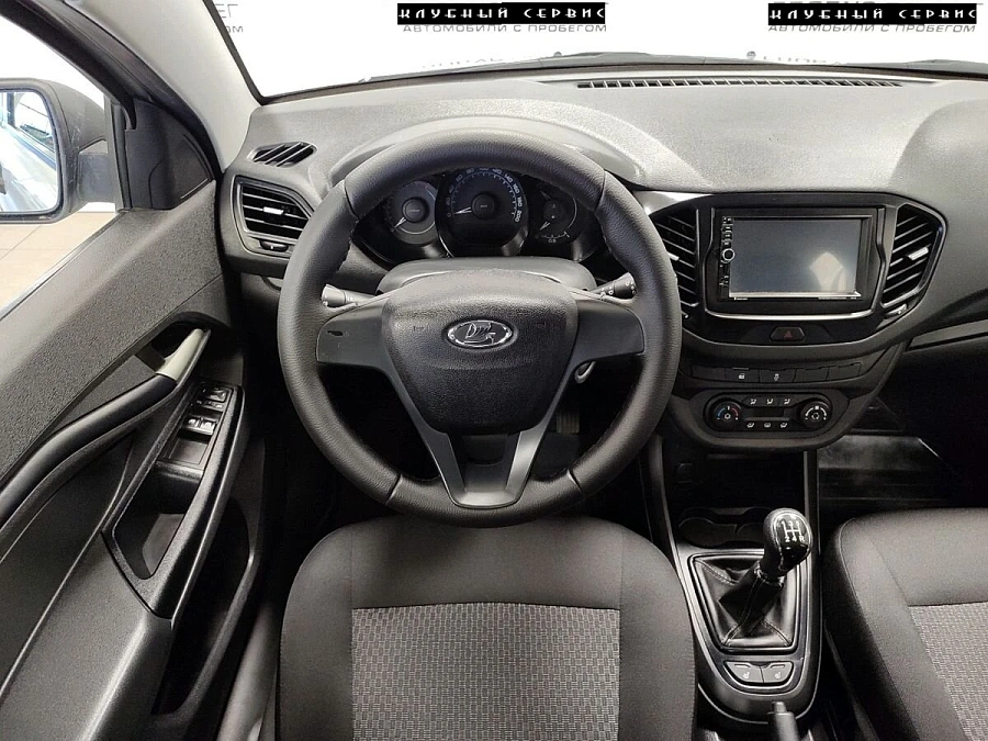 Lada (ВАЗ) Vesta, 2017г., передний привод, механика