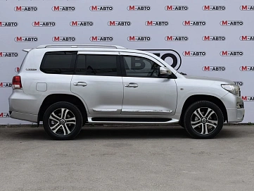 Toyota Land Cruiser, 2011г, полный привод, автомат
