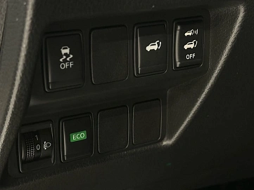 Nissan X-Trail, 2017г, передний привод, вариатор