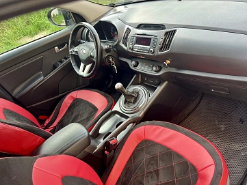 Kia Sportage, 2012г, передний привод, механика