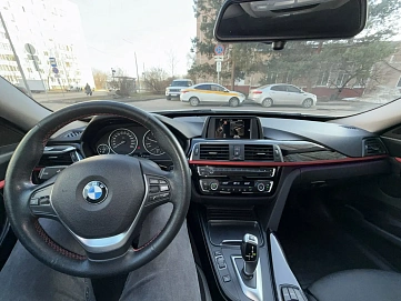 BMW 3 серии, 2017г, полный привод, автомат