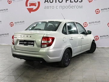 Lada (ВАЗ) Granta, 2021г, передний привод, механика