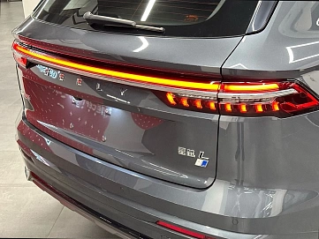 Geely Monjaro, 2022г, передний привод, автомат