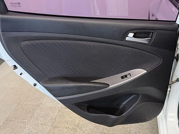 Hyundai Solaris, 2014г, передний привод, автомат