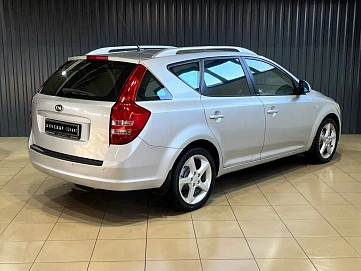 Kia Ceed, 2009г, передний привод, механика