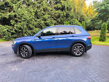 Volkswagen Tiguan, 2019г, передний привод, робот