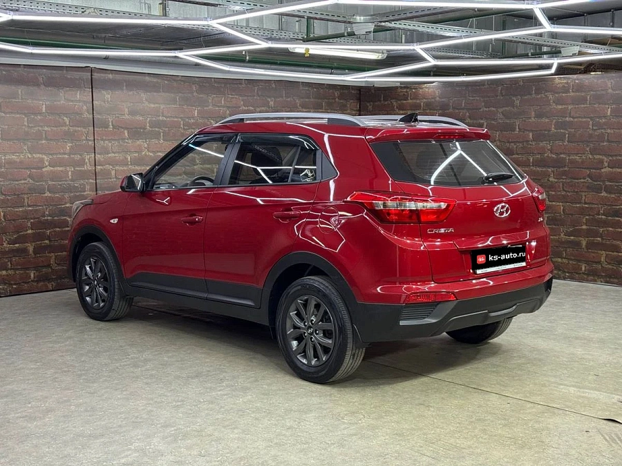 Hyundai Creta, 2020г., передний привод, автомат