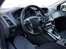 Ford Focus, 2011г, передний привод, робот