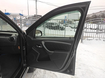 Renault Duster, 2016г, полный привод, автомат