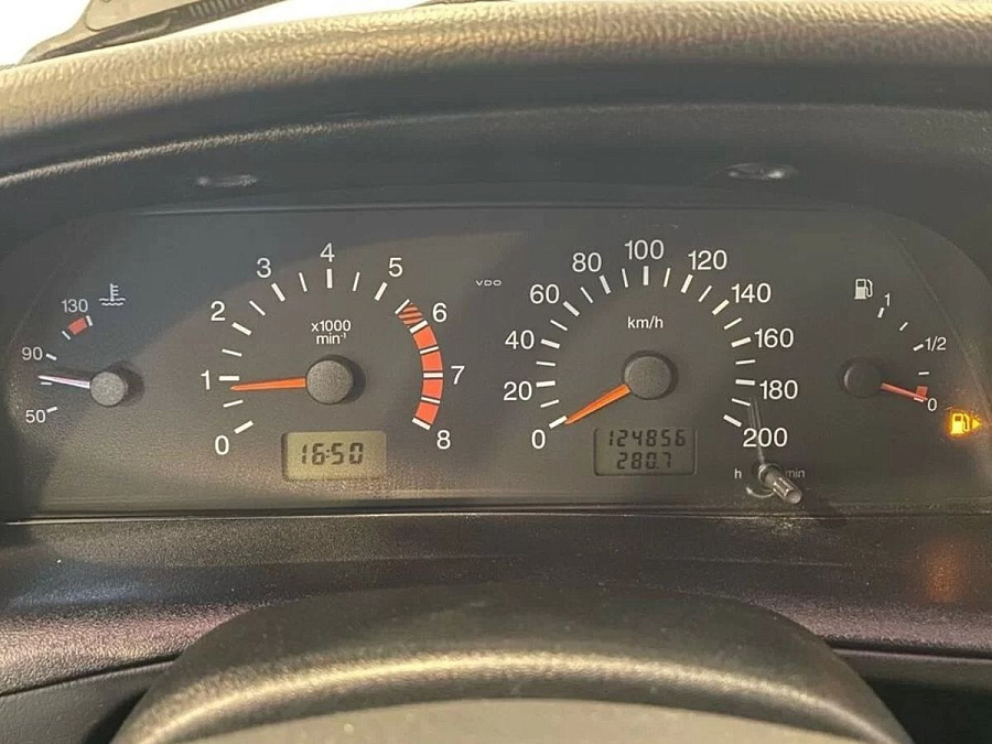 Chevrolet Niva, 2015г., передний привод, механика