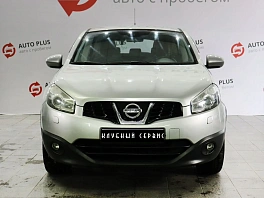 Nissan Qashqai, 2010г, передний привод, вариатор