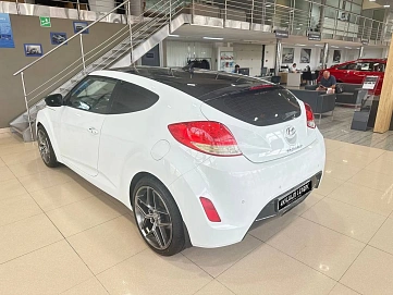 Hyundai Veloster, 2013г, передний привод, автомат