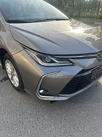 Toyota Corolla, 2022г, передний привод, вариатор