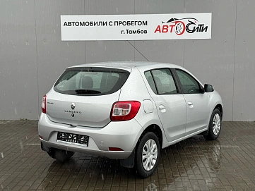 Renault Sandero, 2017г, передний привод, механика