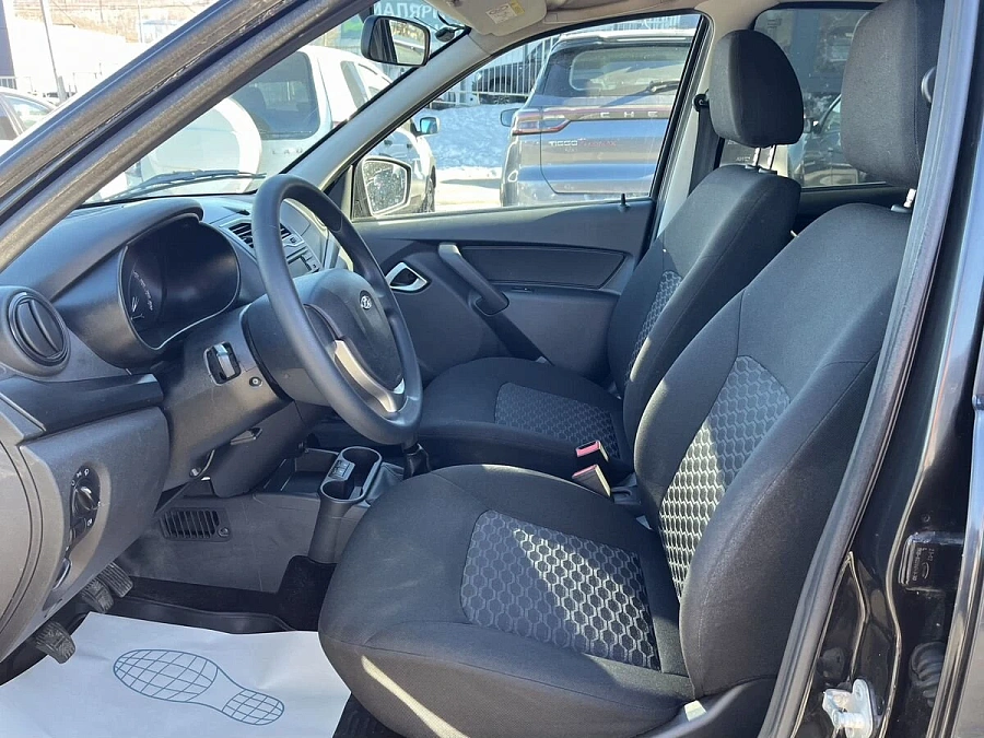 Lada (ВАЗ) Granta, 2023г., передний привод, механика