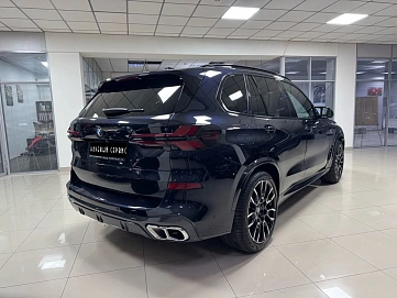 BMW X5, 2024г, полный привод, автомат