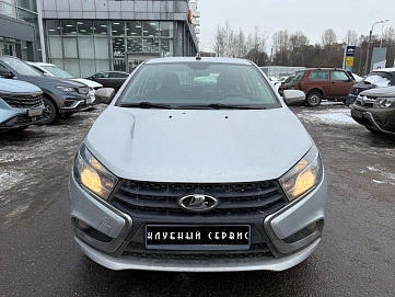 Lada (ВАЗ) Vesta, 2018г, передний привод, механика