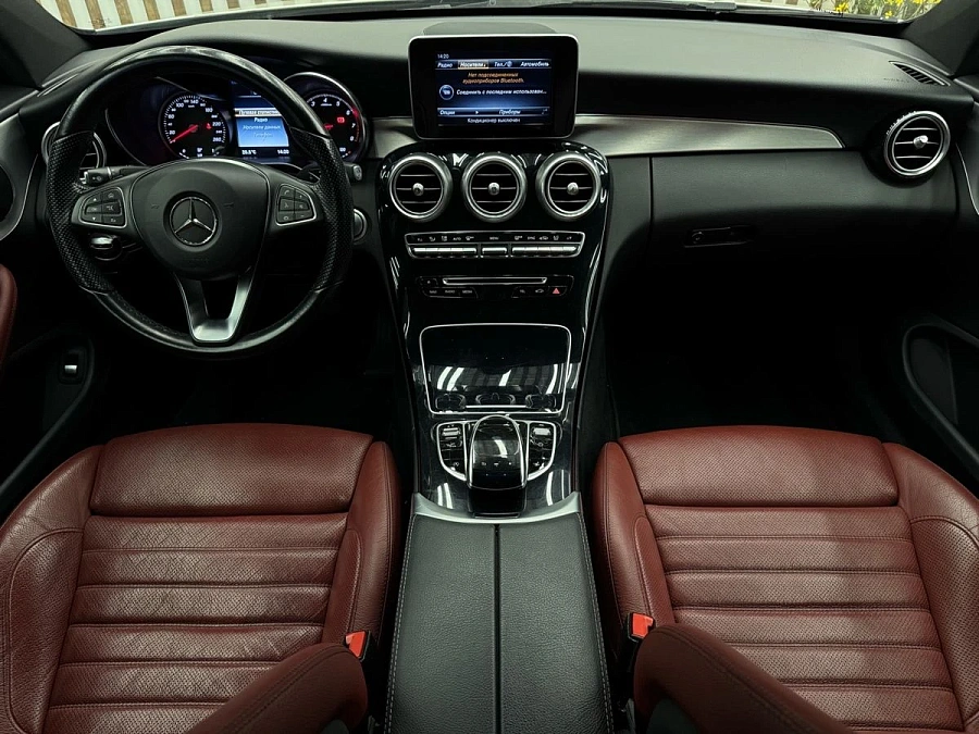 Mercedes-Benz C-Класс, 2016г., полный привод, автомат