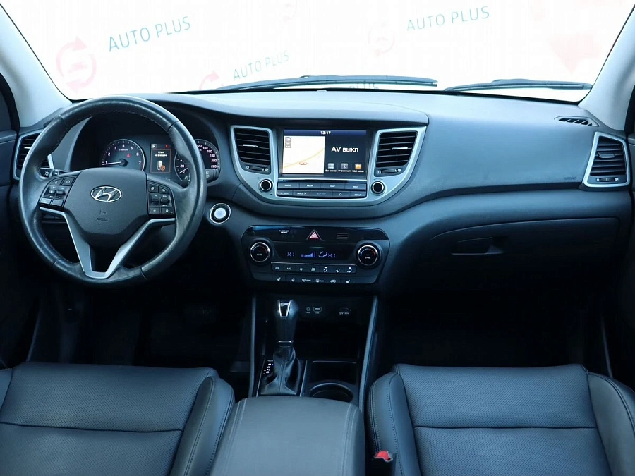 Hyundai Tucson, 2018г., передний привод, автомат