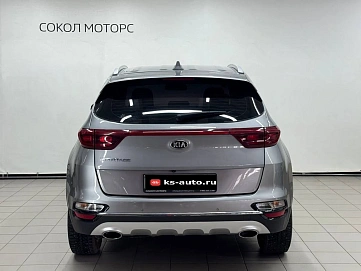 Kia Sportage, 2021г., передний привод, робот