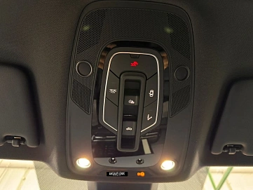 Audi , 2025г., полный привод, робот
