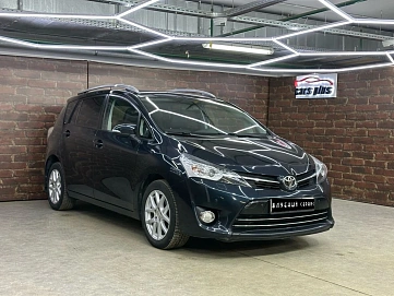 Toyota Verso, 2013г, передний привод, вариатор