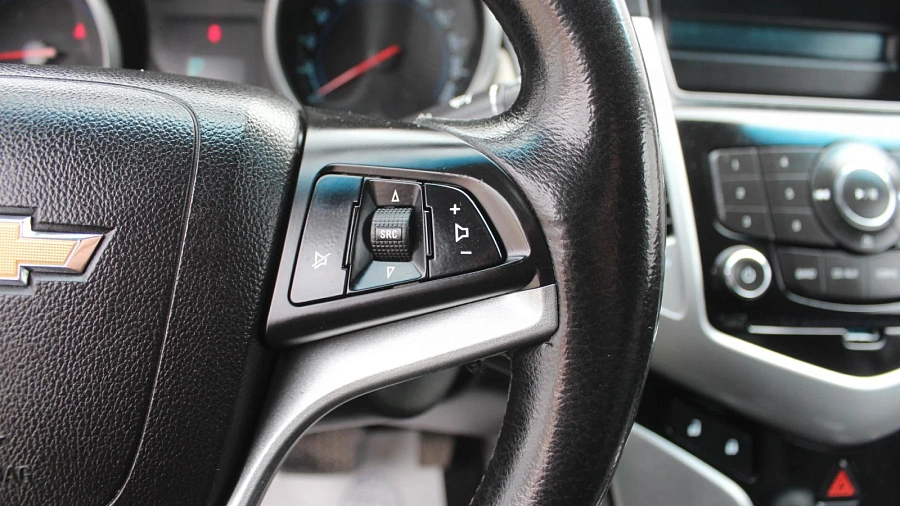 Chevrolet Cruze, 2011г., передний привод, механика