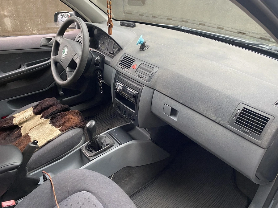 Skoda Fabia, 2002г., передний привод, механика