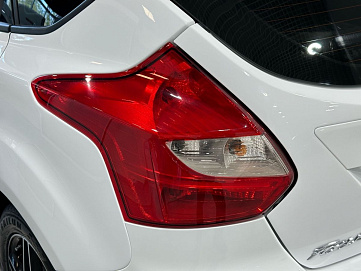Ford Focus, 2014г, передний привод, робот