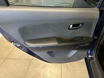 Hyundai Elantra, 2008г, передний привод, механика