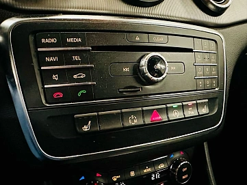 Mercedes-Benz CLA, 2015г, передний привод, робот