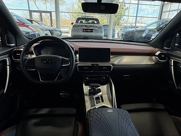 Geely Coolray, 2023г., передний привод, робот
