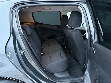 Peugeot 308, 2012г, передний привод, механика