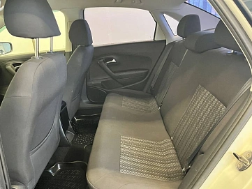 Volkswagen Polo, 2019г, передний привод, механика