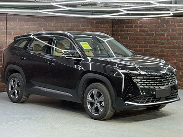 Geely Atlas, 2023г, передний привод, робот