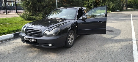 Hyundai Sonata, 2006г, передний привод, автомат