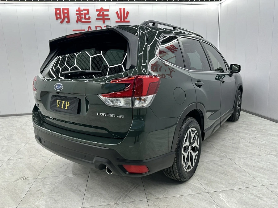 Subaru Forester, 2022г., полный привод, вариатор