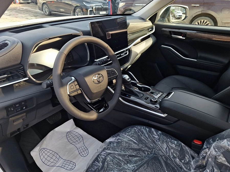 Toyota Highlander, 2026г., полный привод, автомат