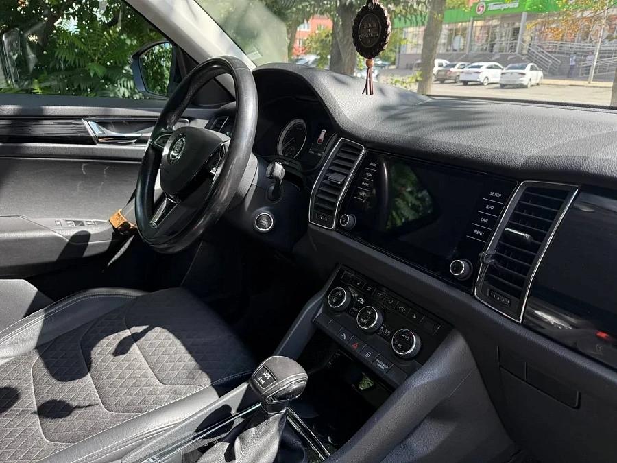 Skoda Kodiaq, 2018г., полный привод, робот