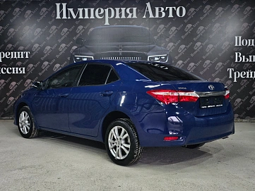 Toyota Corolla, 2014г, передний привод, вариатор