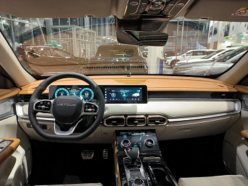 JETOUR X70 PLUS, 2025г, передний привод, робот