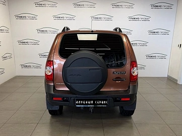 Chevrolet Niva, 2018г, передний привод, механика