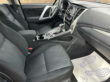 Mitsubishi Pajero Sport, 2019г., полный привод, автомат