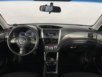 Subaru Forester, 2012г, полный привод, механика