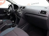 Volkswagen Polo, 2020г., передний привод, механика