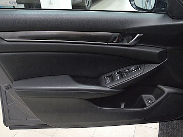 Honda Accord, 2018г, передний привод, механика