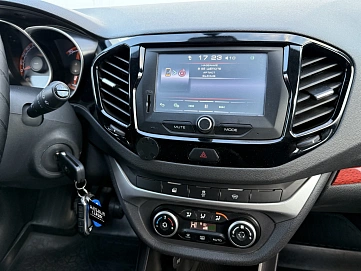 Lada (ВАЗ) , 2018г., передний привод, механика