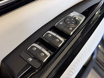 Kia Carnival, 2021г., передний привод, автомат