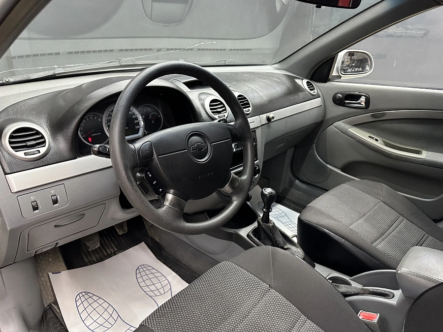 Chevrolet Lacetti, 2008г., передний привод, механика