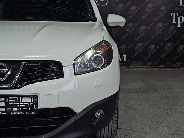 Nissan Qashqai, 2012г, передний привод, вариатор